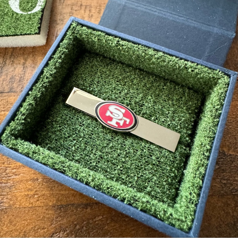 49ers Tie Bar